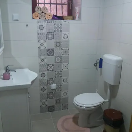 Vratnik 招待所 塞拉耶佛